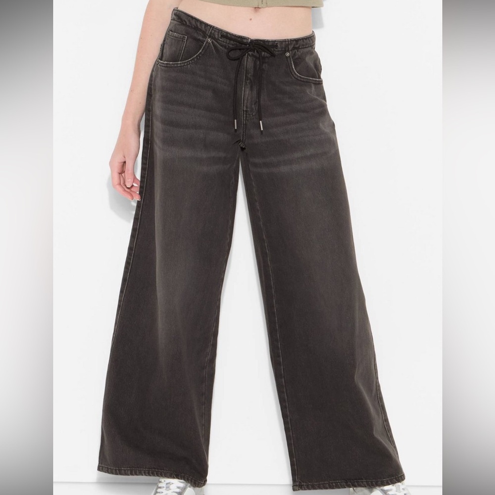 Women's Wild Fable Low Rise Black Wide-Leg Loose Jeans